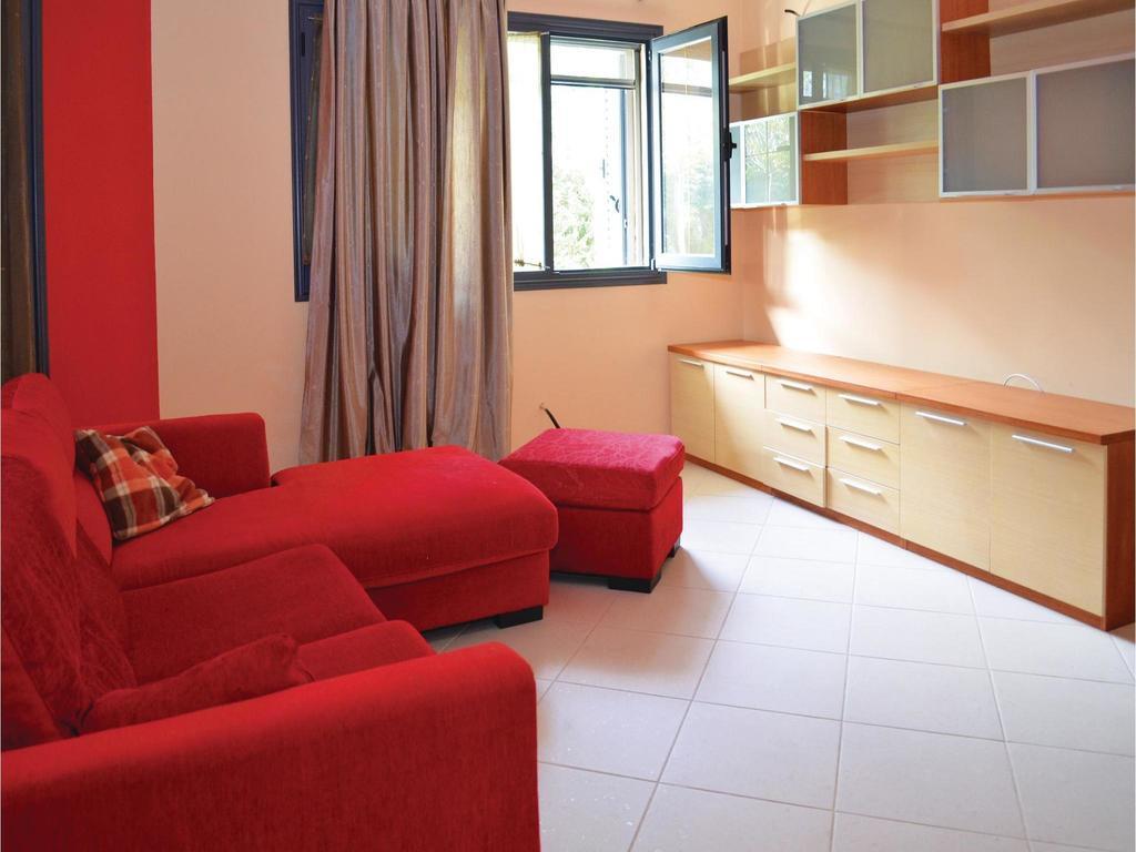 Holiday Home Pishat E Buta 28 Golem  Esterno foto