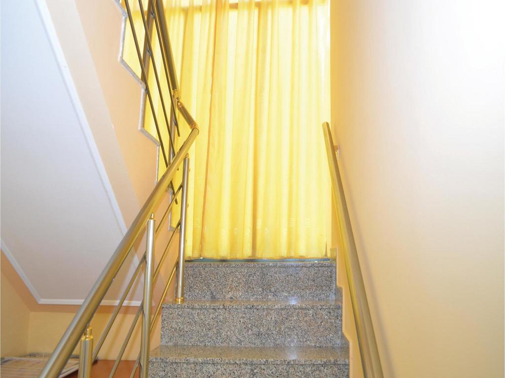 Holiday Home Pishat E Buta 28 Golem  Esterno foto