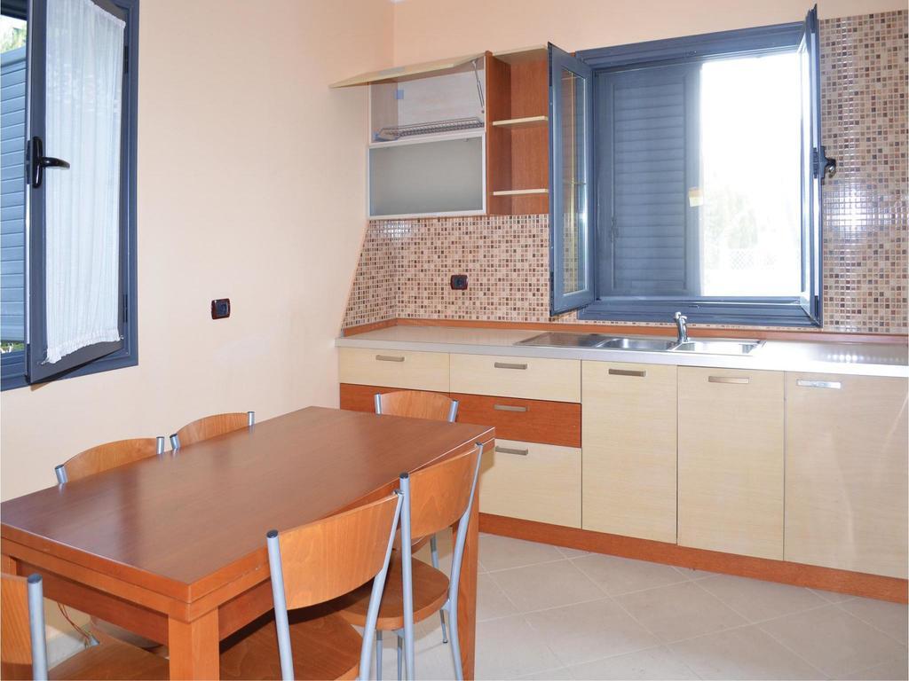 Holiday Home Pishat E Buta 28 Golem  Esterno foto