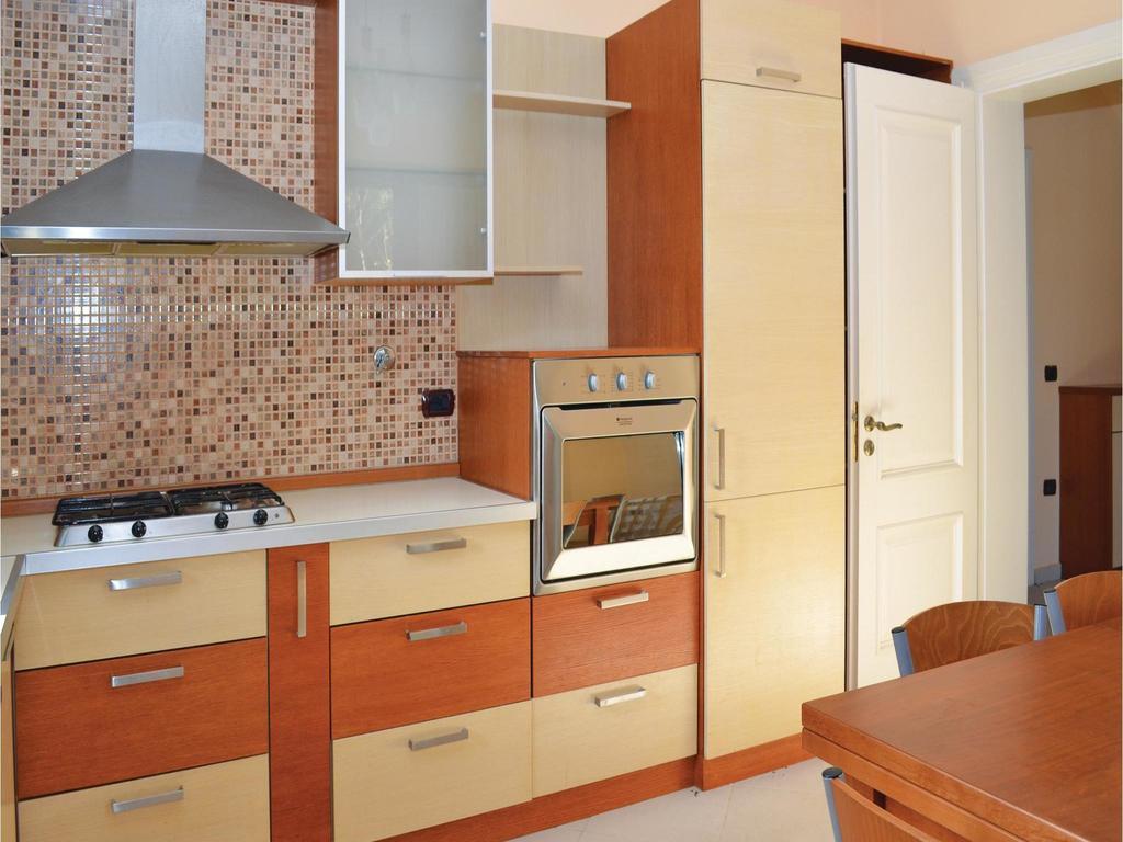 Holiday Home Pishat E Buta 28 Golem  Esterno foto