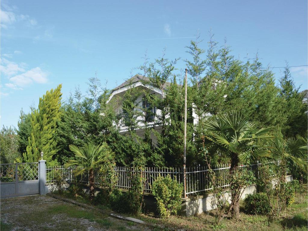 Holiday Home Pishat E Buta 28 Golem  Esterno foto