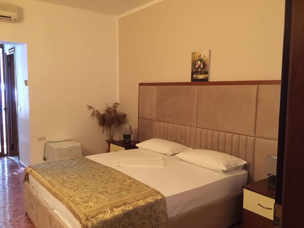 Holiday Home Pishat E Buta 28 Golem  Esterno foto