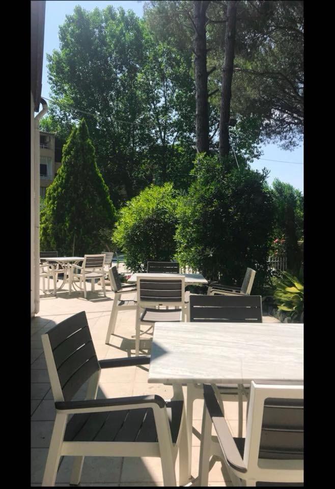 Holiday Home Pishat E Buta 28 Golem  Esterno foto